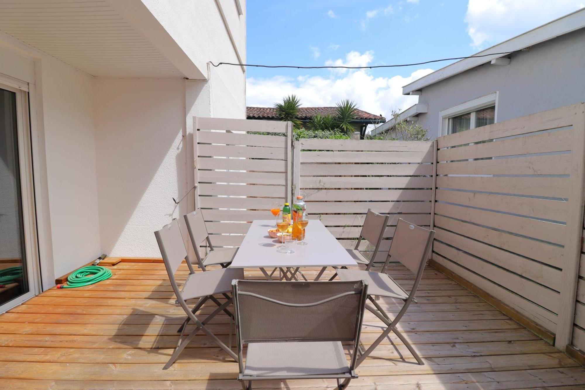 Le Spazioso - T3 Arcachon Avec Terrasse Privative Kültér fotó